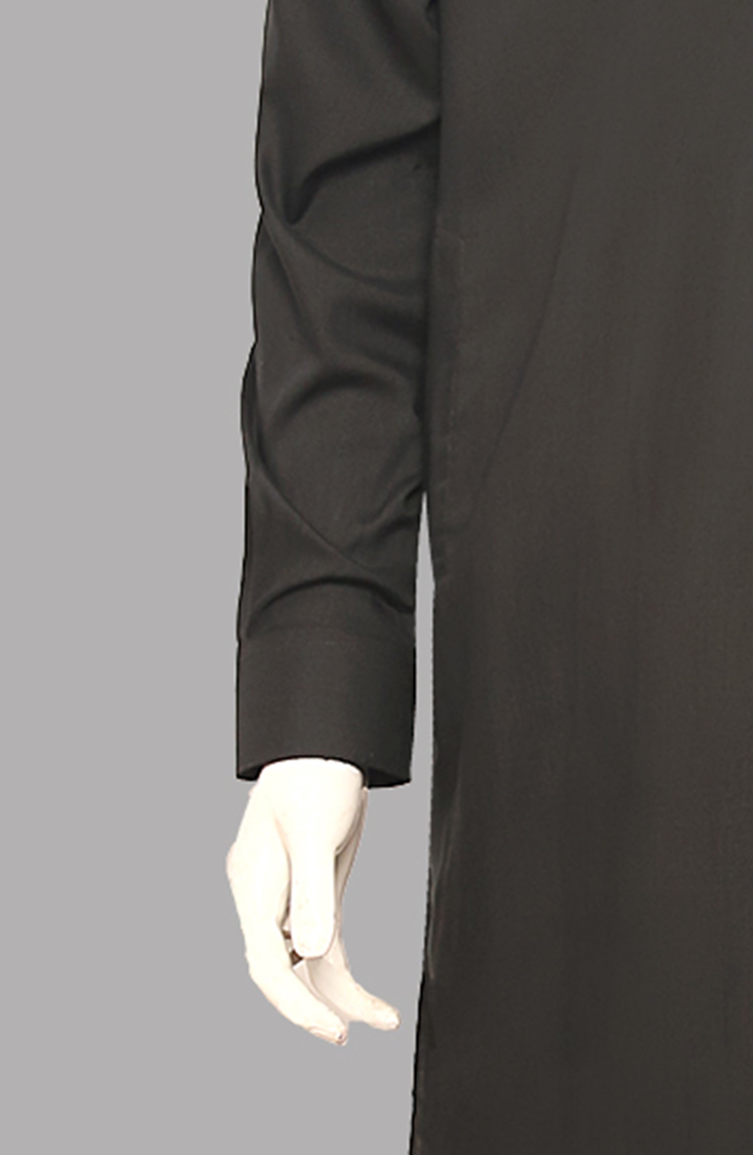 Men’s Embroided Shalwar Qameez Jet-Black - button & threads