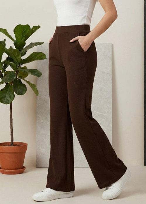 Woman Jagging-Chocolate-Brown - button & threads