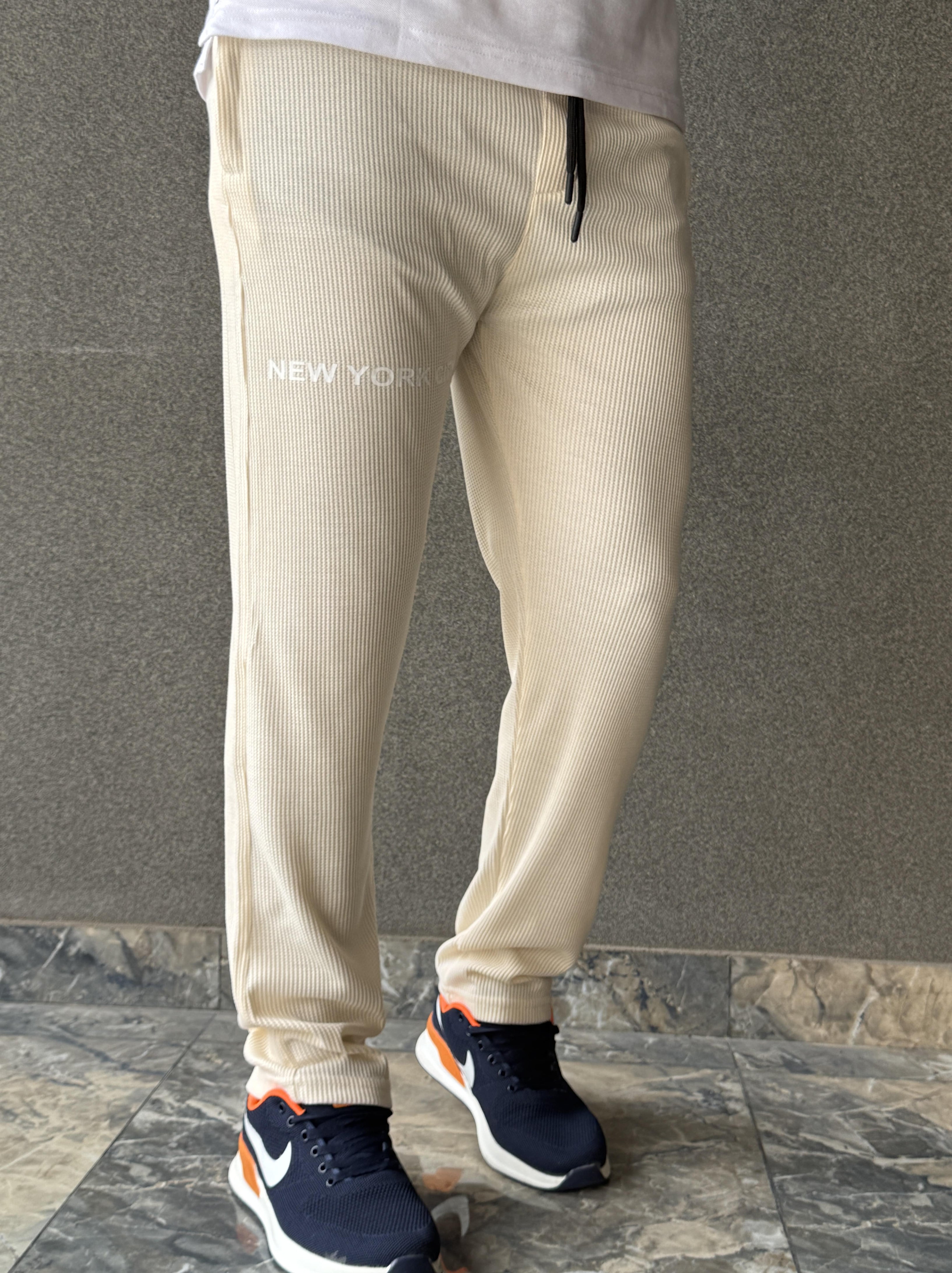 Men's Imported NY Cream Jacquard Trousers - button & threads