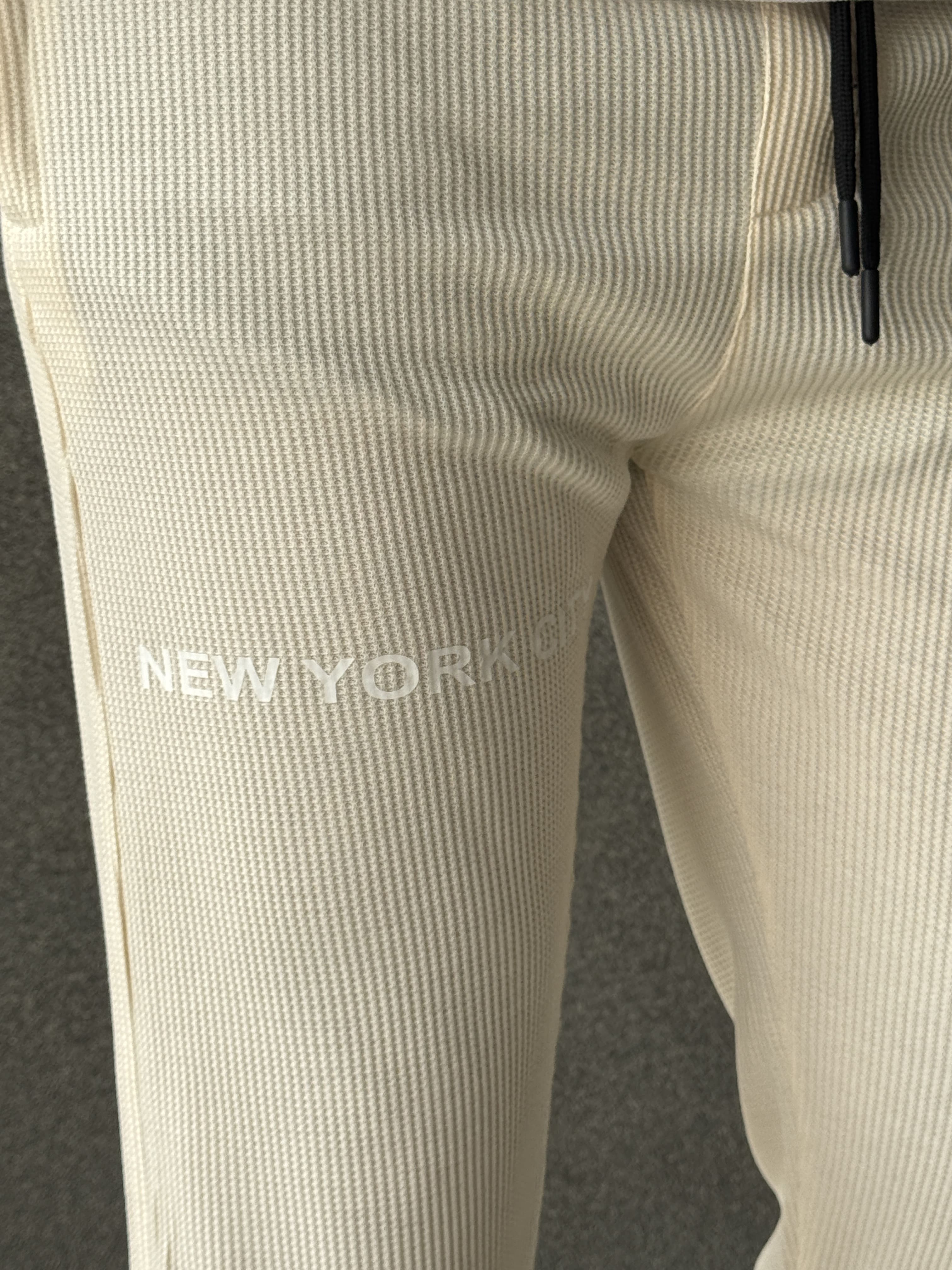 Men's Imported NY Cream Jacquard Trousers - button & threads
