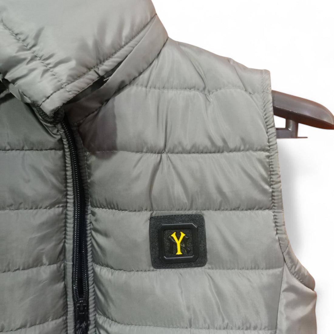 Button & Threads™ Unisex Sleeves Less Silver Grey With Badge  Puffer Jacket - button & threads