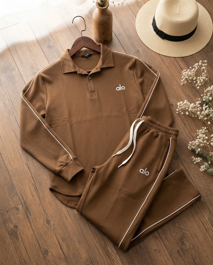 Woman ALO Fleece Track Suit-Brown