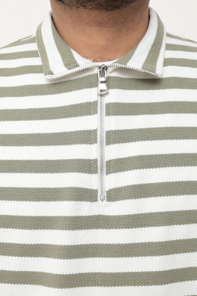 Old Money Men's Zipped Olive Striped Textured Sweat Shirt - button & threads