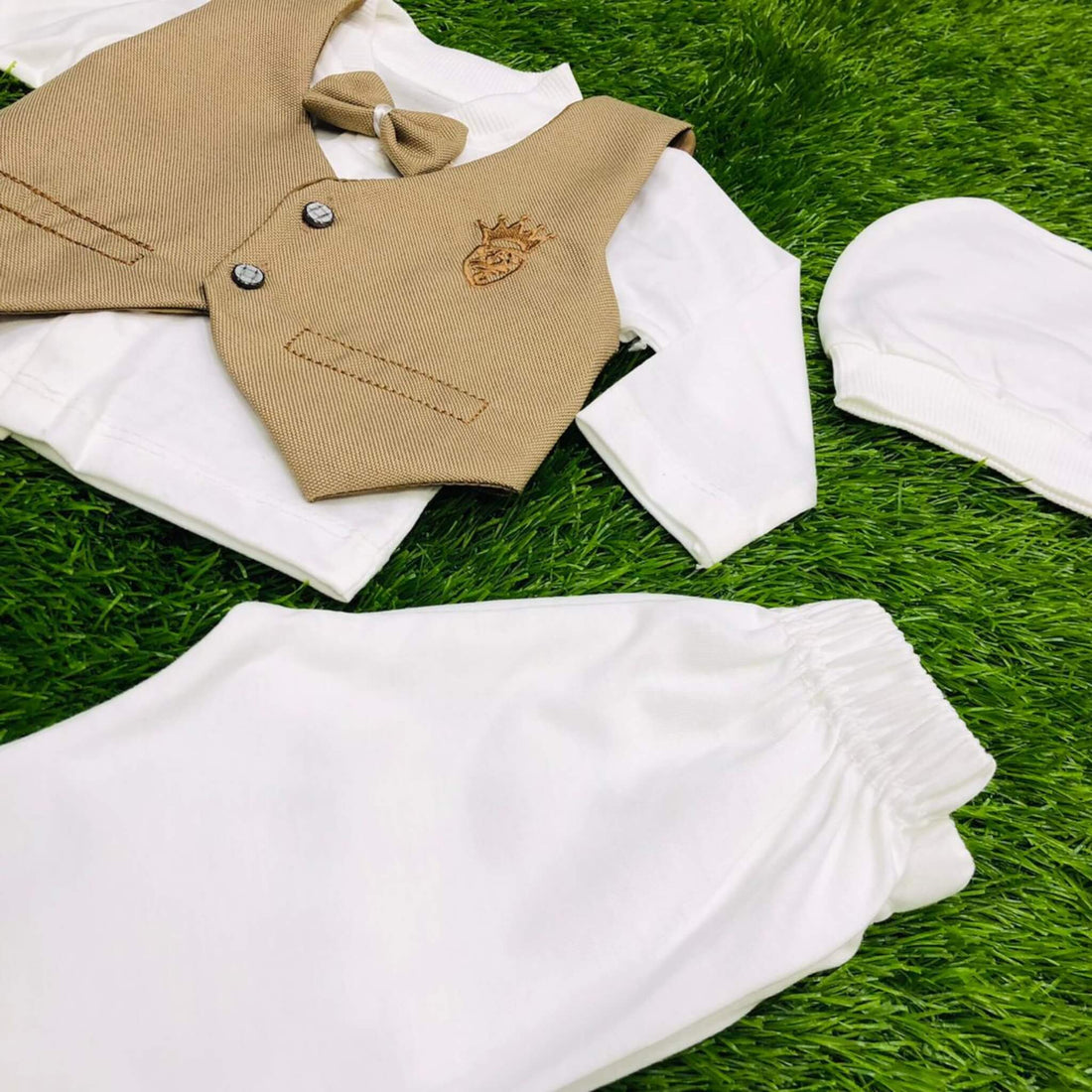 Button & Threads™-Boy 0-3 Months Dress Skin Motive - button & threads